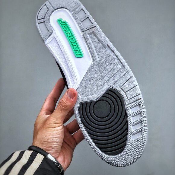 Air Jordan 3 Retro Black Cement  Wearable But NEED GLUE - Picture 8 of 9